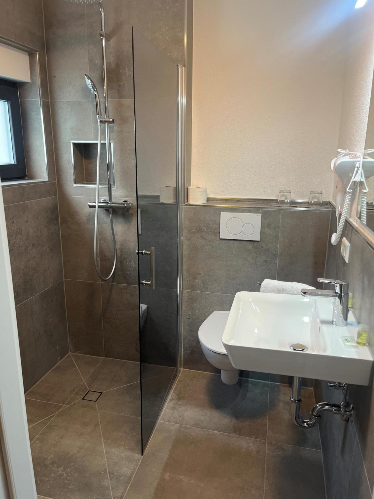 Hotel Seeadler Фридрихсхафен Екстериор снимка