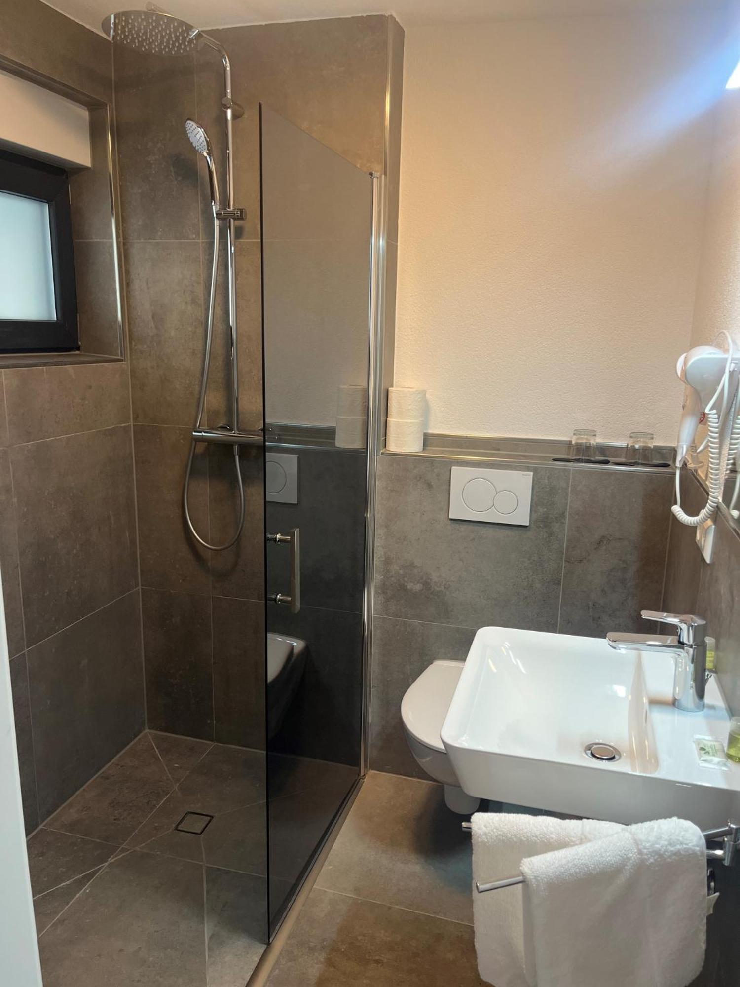 Hotel Seeadler Фридрихсхафен Екстериор снимка